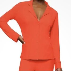 NWT SKIMS Rib Soft Lounge Sleep Pajamas Top in Coral Red Size L